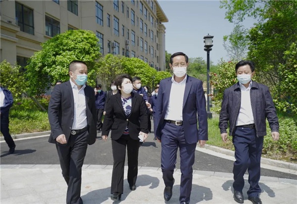 市委书记林彬杨至九江市颐和·赛城